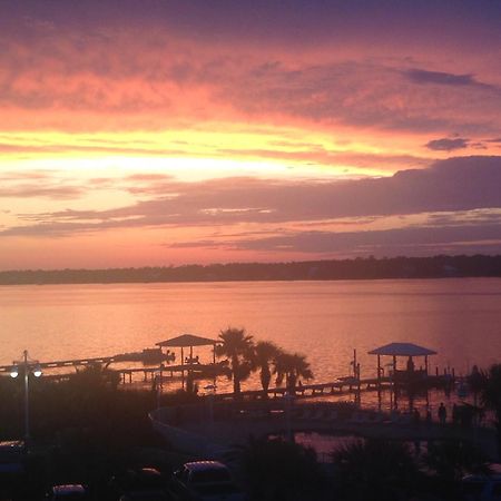 Sea Oats Beachfront Condo: Renovated 2BR with Pools and Pier Access Gulf Shores Exterior photo